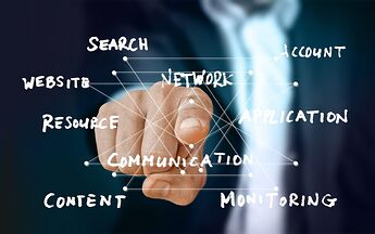 hand-3108158_1920-1024x642